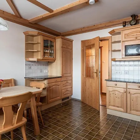 Vakantiehuis M-house Ganzes Haus Fuer 8 Personen