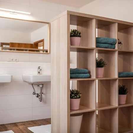 M-house Ganzes Haus Fuer 8 Personen Vakantiehuis *